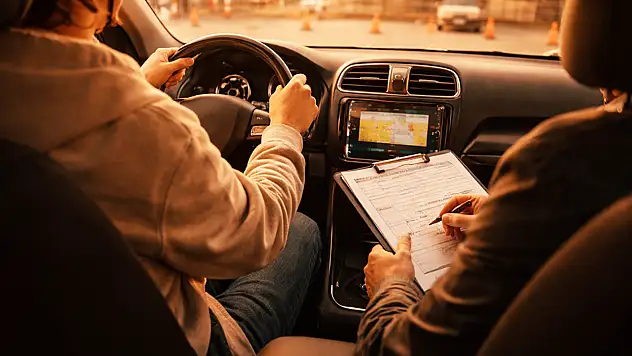 Trafik cezaları sürücü kurslarının kaderini değiştirdi! Konya'da ehliyete zam ne zaman gelecek?