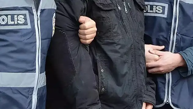 Trafikte Yaşanan Darp Sonrası 2 Gözaltı