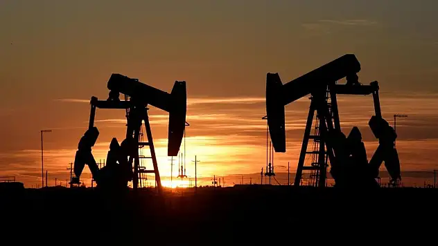 Trump'ın ardından petrol fiyatları 4 haftadır geriliyor