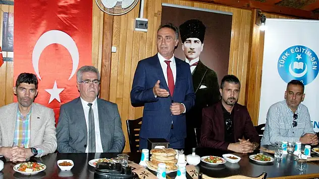 Türk Eğitim Sen Konya'da sorunlar masaya yatırıldı