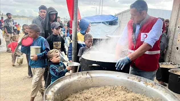 Türk Kızılay'ı Gazze Yardımlarına Devam Ediyor