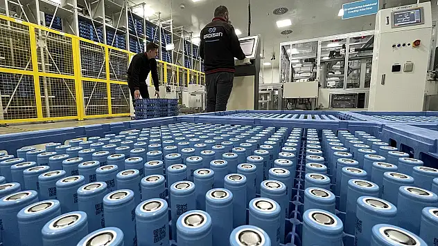 Türk savunma sanayiinin güç kaynağı sivil alanlara taşınıyor