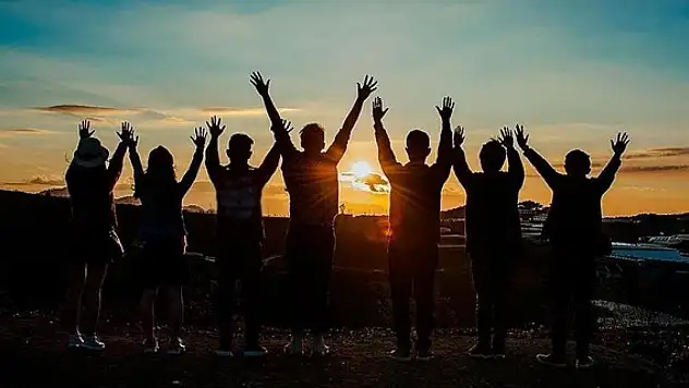 Türkiye genç nüfusuyla Avrupa'da fark yaratıyor