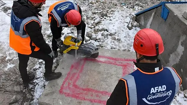 Türkiye'nin eğitimli arama kurtarma kapasitesi 160 bin kişiyi aştı