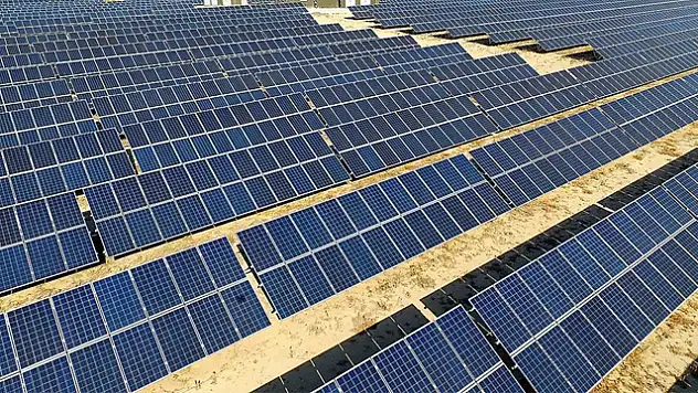 Türkiye'nin güneş enerjisi kurulu gücü 25 bin megavatı geçti