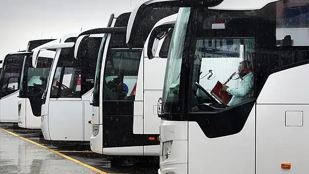Türkiye'de otobüsler 2024'de dünyanın çevresini 52 bin kez turladı