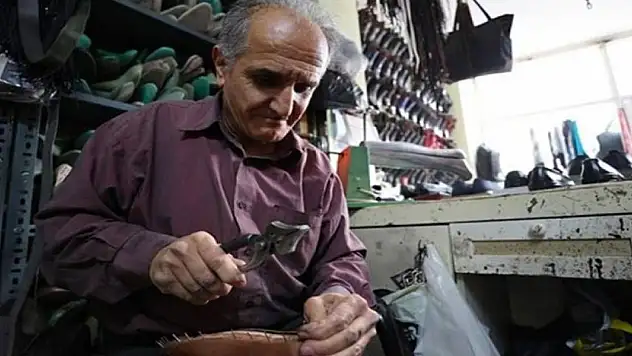 Türkiye'nin en büyük ayakkabı firması iflas etti. Sahibi ise bakın ne yaptı