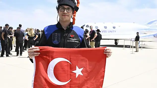 Türkiye'nin ikinci astronotu Atasever yurda döndü