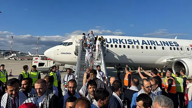 Türkiye'ye dönüşleri sağlanan 96 aktivist şikayetçi olarak ifade verdi