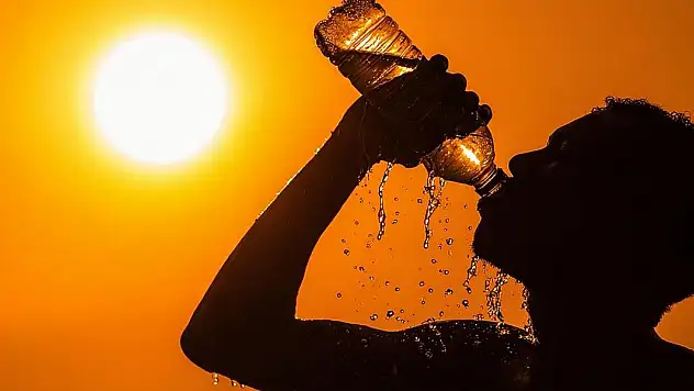 Türkiye'yi etkisi altına alan Afrika sıcakları bunaltıyor