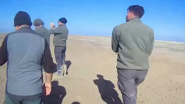 Tuz Gölü'nde kaçak avcı dehşeti: Önce ateş ettiler, sonra atla kaçtılar!