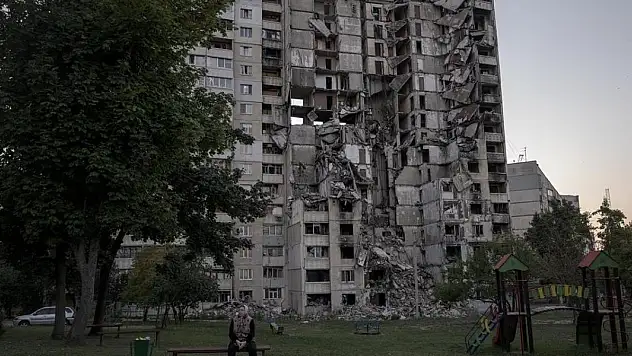 Ukrayna: Rus ordusunun düzenlediği hava saldırısında 3 kişi öldü, 26 kişi yaralandı