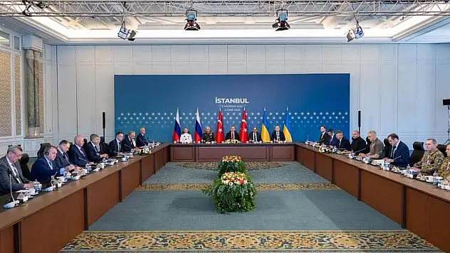 Ukrayna, Rusya ile görüşmeler için Türkiye'yi işaret etti