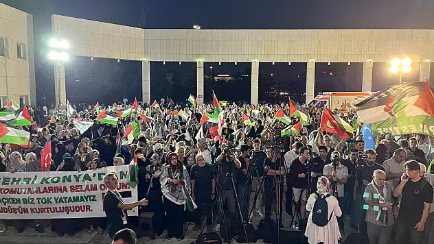 Uluslararası Filistin Konvoyu Konya'da coşkuyla karşılandı