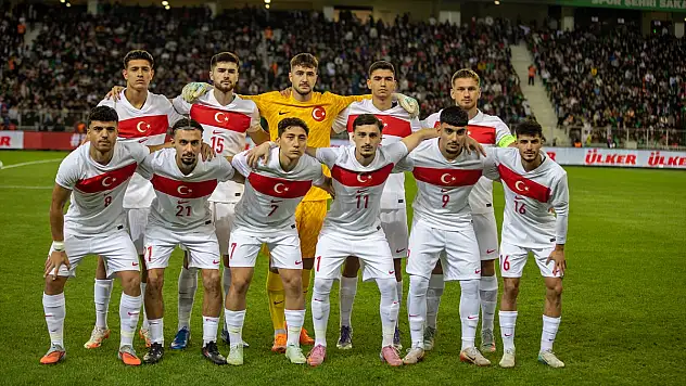 Ümit Milliler Litvanya'yı mağlup etti! Konyasporlu Deniz forma giydi!