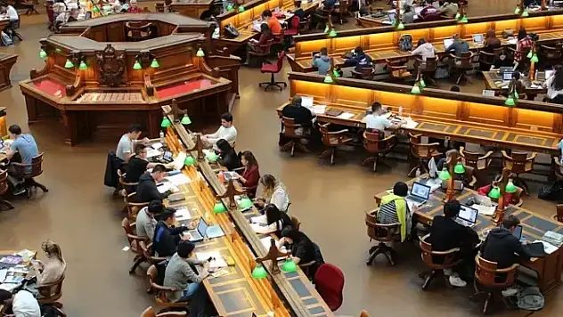 Üniversiteler ne zaman açılacak? Üniversite kayıt tarihleri belli oldu mu?