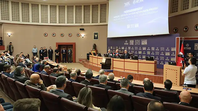 Üniversitelere 'İşletmede Eğitim' modeli geliyor! Konya'da listede...