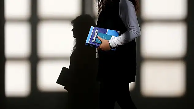 Üniversitelilere öğrenci affı düzenlemesi komisyondan geçti