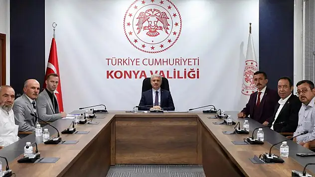 Vali Akın, Muhtarların Taleplerini Dinledi