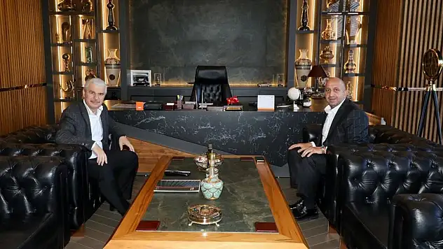 Vali Akın'dan, Mekpan Panel'e ziyaret