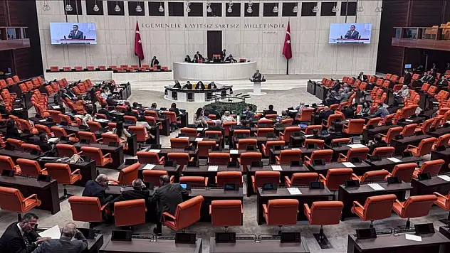 Vergi ve sosyal güvenlik alanına ilişkin düzenlemeler içeren kanun teklifi TBMM Genel Kurulunda