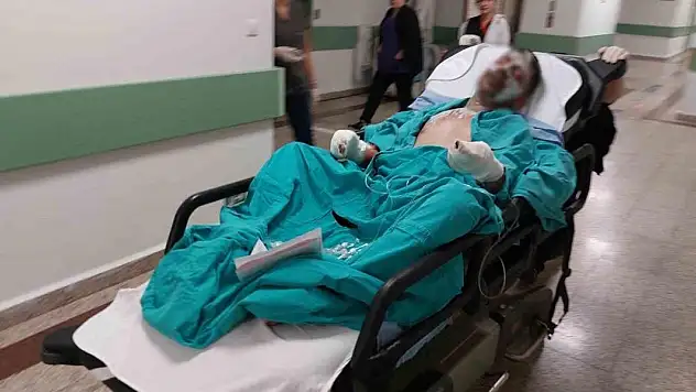 Yaktığı ateşe tiner döken genç ağır yaralandı