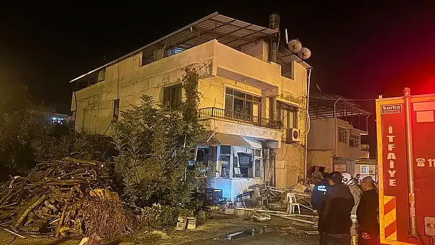 Yangın çıkan fırında tüp patladı: 9 yaralı