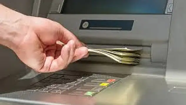 Yarın bankalar açık mı, kapalı mı? 25 Mayıs Pazartesi günü bankalar çalışıyor mu?