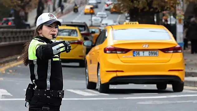 Yarın bazı yollar trafiğe kapatılacak