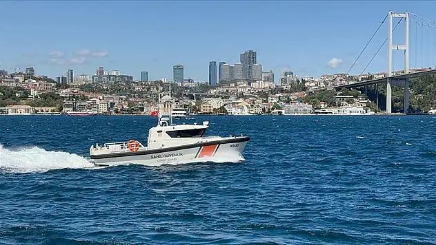 Yarışta yüzücü kayboldu!