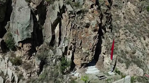 Yaz kış sıfır derece: Soğukluk mağarası ilgi odağı