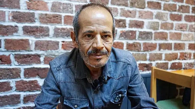 Yazar Bülent Akyürek hayatını kaybetti