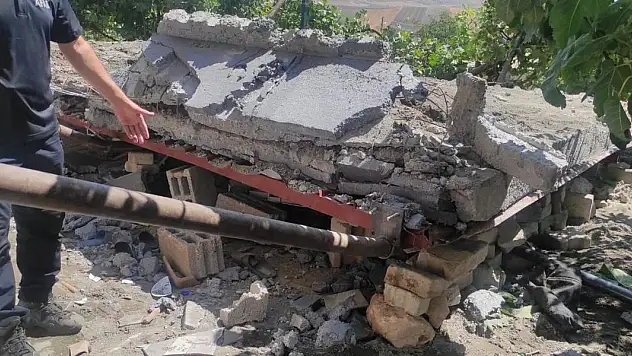 Yemek yerken üstlerine balkon çöktü: 3 ölü, 3'ü ağır 6 yaralı