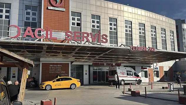 Yemekten Sonra Rahatsızlandı, Zehirlendiğini Öğrendi!