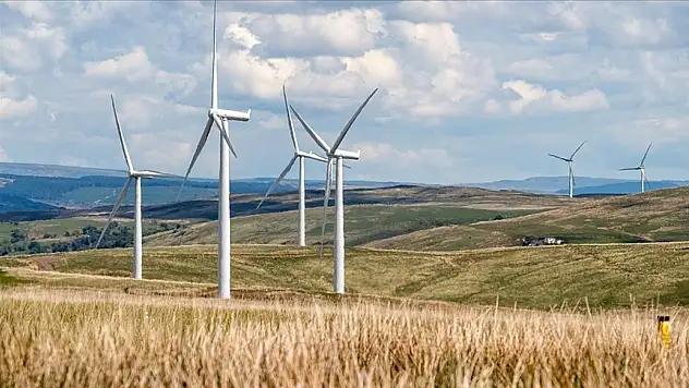 Yenilenebilir enerji kapasitesi yüzde 14 arttı