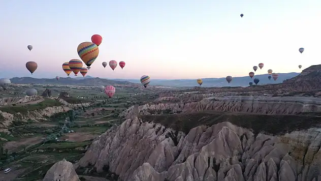 Yılın ilk yarısında 13 bin balon uçuşuyla 308 bin yolcu seyahat etti