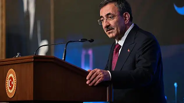 Yılmaz: Yıl sonunda enflasyonda yüzde 41,5 tahminimiz var