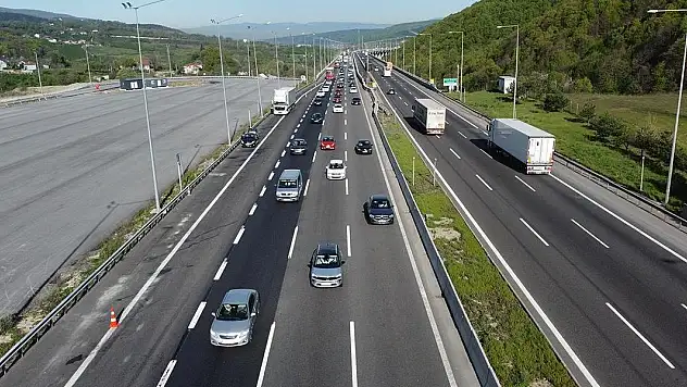 Yollarda bayram trafiği önlemleri alındı