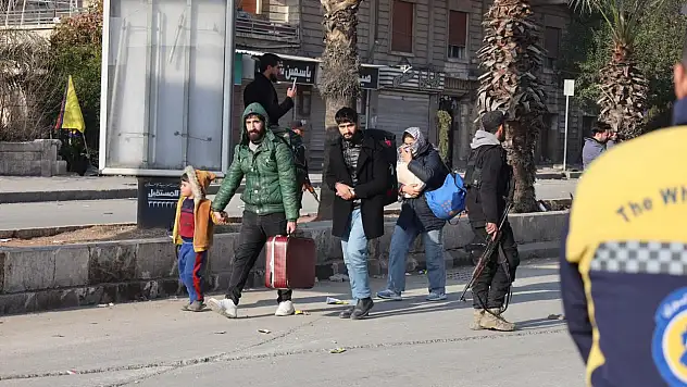 YPG, sivillerin kaçışını engelliyor!