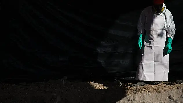 Yük vagonunun içinde 6 kişi ölü bulundu