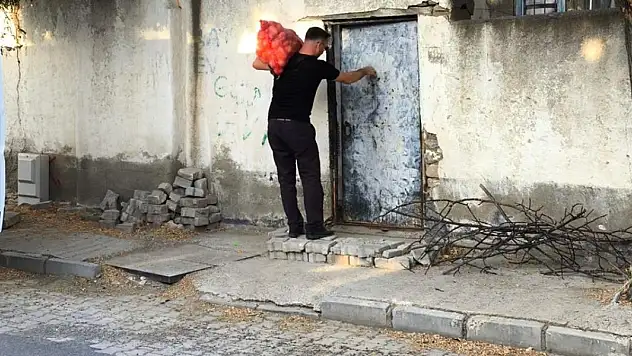 Yunak'ta dar gelirli ailelere gıda desteği verildi