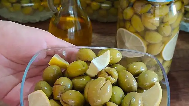 Zeytin acı mı? Zeytinin acısını almak için işte işe yarar aşçı tüyosu