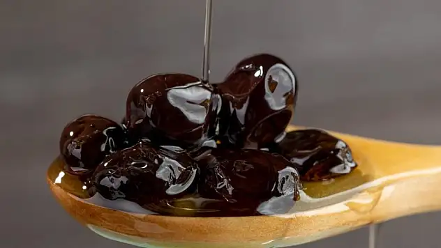 Zeytin neden bozulur? Zeytin saklarken bilmeniz gereken saklama tüyosu