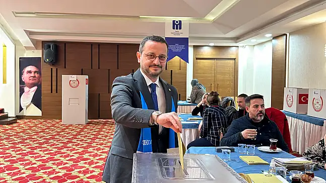 Konya'da İMO'nun yeni başkanı Erdem Naltekin oldu