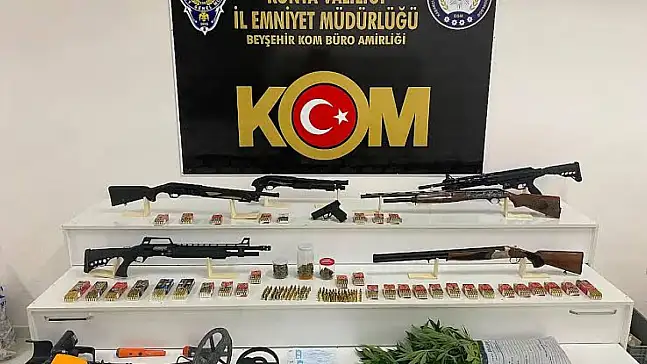 Konya'da kaçak silah operasyonu! Binlerce parça ele geçirildi