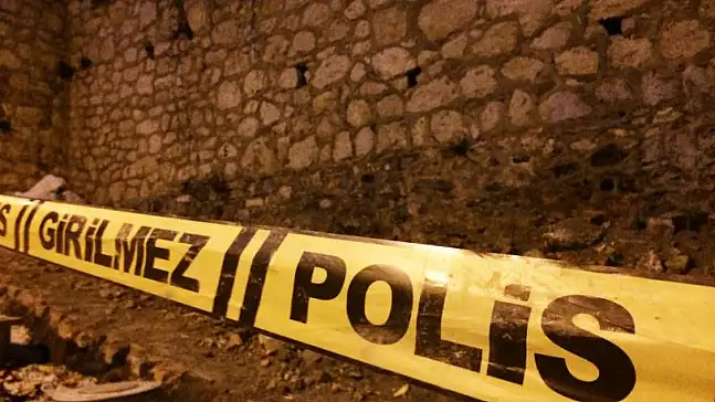 Konya'da şüpheli ölüm: Yol kenarında hareketsiz buldular…