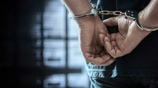Konya'da uyuşturucu operasyonunda yakalanan zanlı tutuklandı