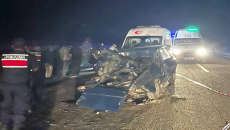 Konya'da katliam gibi kaza! Traktöre çarpan yaşlı çift can verdi