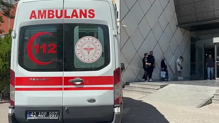 Konya'daki AVM'de kan aktı! Restoran katında bıçaklı hesaplaşma!