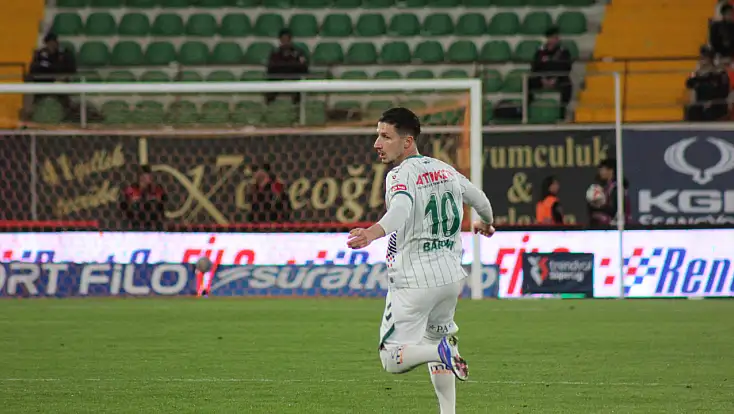 Konyaspor'da Enis Bardhi'den flaş açıklamalar!